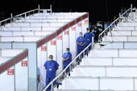 迅速、スムーズ、何から何まで日本と正反対......あるイギリス人の「15分」ワクチン接種体験記