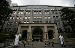 市中向け利付年限債発行、7月以降も維持＝財務省幹部