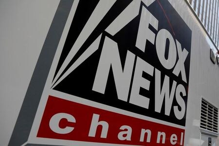 米・カナダ系の投票集計機メーカー、ドミニオン・ボーティング・システムズは、２０２０年の大統領選挙で視聴率を上げるためにドミニオンが不正操作したとの誤った情報で名誉を損なわれたとして、ＦＯＸニュースに１６億ドルの損害賠償を求めて提訴した（２０２１年　ロイター／Shannon Stapleton）