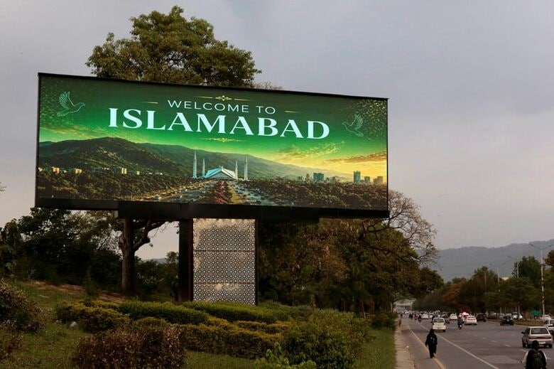 ４月２４日、パキスタンの首都イスラマバードで撮影　REUTERS/Asim Hafeez