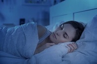 ルームメイトのブランケットが「ボロボロすぎる...」愛用の「ブランキー」にネット震撼