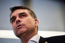 ボルソナロ氏長男がトランプ氏と面会、大統領選へ支持率挽回狙う