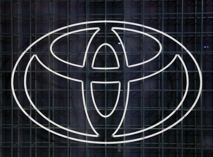 トヨタ自動車は、仕入れ先のシステム障害のため国内全工場の明日の操業をすべて停止すると発表した。都内で2019年撮影（2022年　ロイター／Soe Zeya Tun）