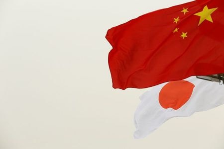 　６月１１日、経済産業省は、中国が実施している日本製ステンレス製品に対する不当廉売（アンチ・ダンピング）措置について、世界貿易機関（ＷＴＯ）に提訴、ＷＴＯの紛争解決手続きに基づく「２国間協議」を要請したと発表した。北京で２０１８年１０月撮影（２０２１年　ロイター/Thomas Peter）
