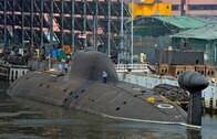 インドの核ミサイル搭載原潜、ハッチの閉め忘れで沈没寸前に