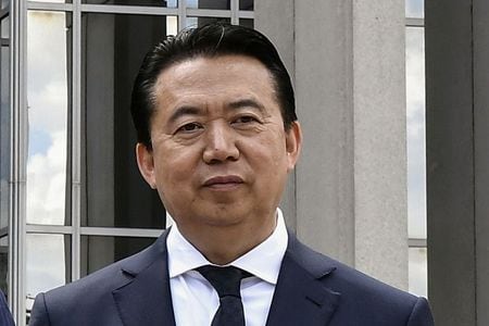 中国天津市の裁判所は２１日、国際刑事警察機構（インターポール）前総裁の孟宏偉氏（写真）に収賄、職権乱用の罪で禁固１３年半および罰金２００万元（２９万ドル）の有罪判決を言い渡した。写真は２０１８年、フランスのリヨンで撮影（２０２０年　ロイターJeff Pachoud）