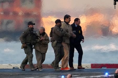 トランプ米政権が南米ベネズエラを攻撃しマドゥロ大統領を拘束したことを支持するのは米国人の３３％にとどまる一方、７２％がベネズエラに過度に関与することを懸念していることが最新のロイター／イプソス調査で分かった。写真は１月５日、ニューヨークで撮影（２０２６年　ロイター／Adam Gray）