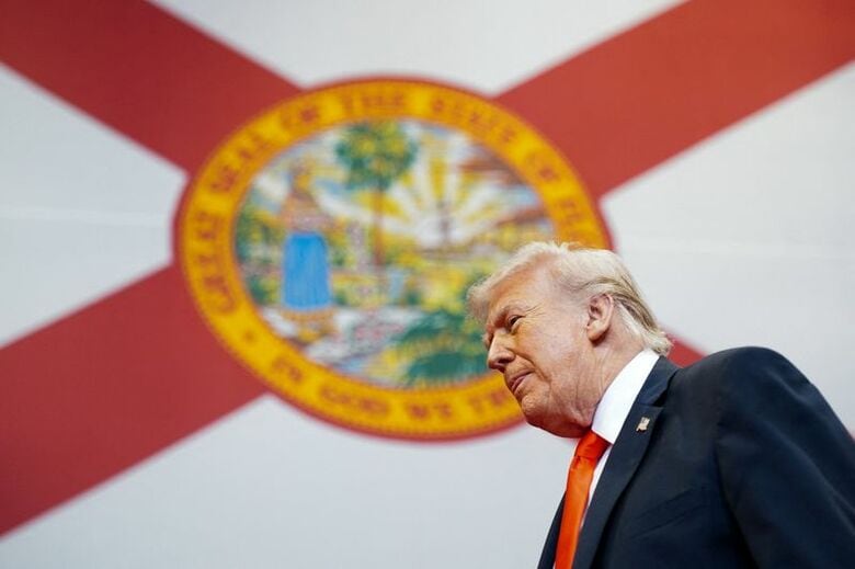 米フロリダ州ザ・ビレッジズのイベントに出席したトランプ米大統領。5月1日撮影。REUTERS/Nathan Howard