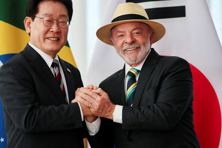 韓国の李在明大統領とブラジルのルラ大統領。7月27日、ブラジリアで撮影。 REUTERS/Adriano Machado
