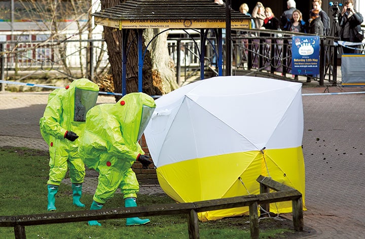 イギリスで起きたロシア人元スパイの暗殺未遂事件は誰の仕業か　Peter Nicholls-REUTERS