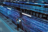 1年間でイギリスの年間消費量の半分の水が「消える」...AIがもたらす深刻な水不足に備えよ