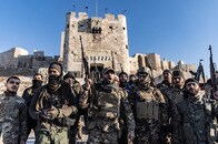 シリア反政府勢力がロシア製の貴重なパーンツィリ防空システムを政府軍から奪った証拠画像