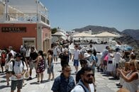 ギリシャ、26年成長率予想を2％に下方修正　中東紛争で