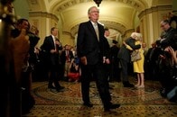 米上院、共和党のオバマケア代替法案を否決