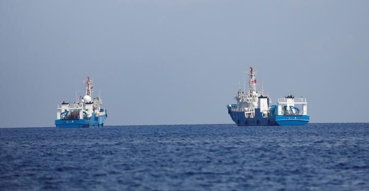 １月２２日、中国共産党機関紙の人民日報は、米国が南シナ海で先週行った「航行の自由作戦」のような行動を受け、中国は同海域で対応を強化せざるを得ないと主張。写真は同海域を航行する中国船。２０１７年４月撮影（２０１８年　ロイター/Erik De Castro）