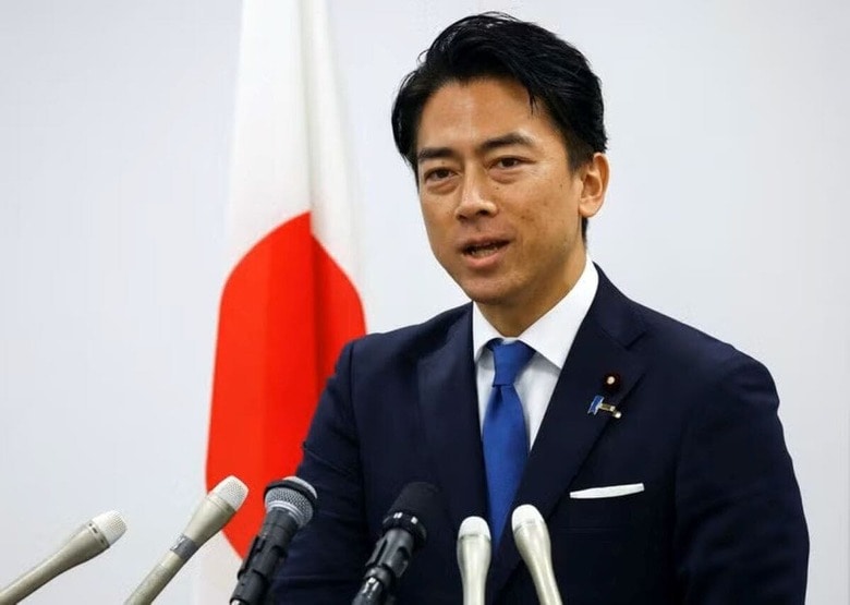 石破茂首相（自民党総裁）が党総裁選（１０月４日投開票）に絡み、自身の政策を引き継ぐ候補の当選を望む考えを明らかにした。写真は小泉進次郎農相。９月２０日、東京で代表撮影（２０２５年　ロイター）