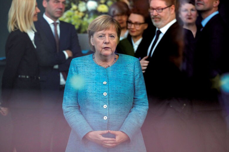 メルケルはビジョンある政治家というより、テクノクラートのようだった　HANNIBAL HANSCHKE-REUTERS
