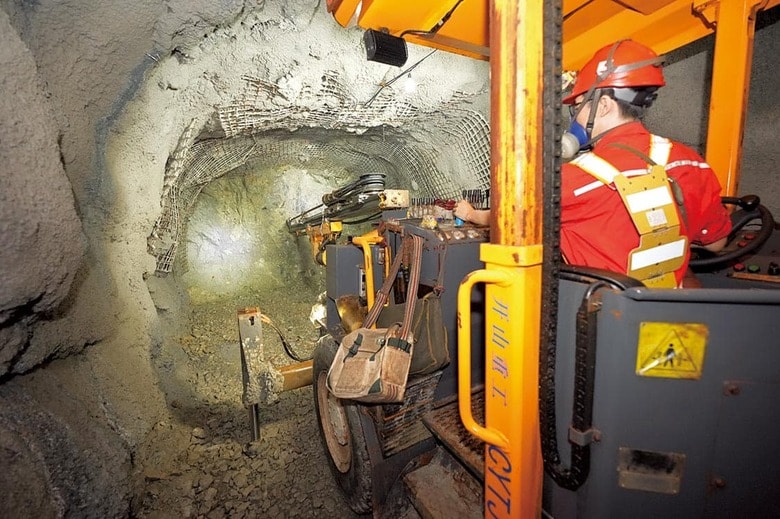 新たなレアメタルに期待が（写真は山東省の金鉱）　COSTFOTOｰNURPHOTO/GETTY IMAGES