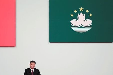 　１２月２３日、中国の習近平国家主席は、北朝鮮と米国の間で緊張が高まっていることに懸念を表明し、両国に対して対話の機運を維持するよう呼び掛けた。写真はマカオで２０日撮影（２０１９年　ロイター/Jason Lee）