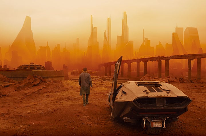 荒廃したロサンゼルスの俯瞰ショットには息をのむ Blade Runner 2049
