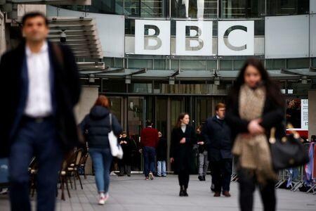 中国の放送行政を担う国家広播電視総局は１２日、英ＢＢＣワールドニュースの中国国内での放送を禁止したと発表した。昨年２月撮影（２０２１年　ロイター/HENRY NICHOLLS）
