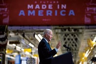 遅れを取ったアメリカがEV革命の先頭に立つには？