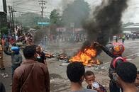 インドネシアでパプア人がデモ､一部で暴徒化　警察による差別発言に一斉反発
