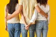 「一夫一婦制」は間違い？ 生物の「性的進化」研究で分かったセクシュアリティーの科学的な真実