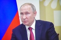 ロシア政府、痛恨のミス...プーチンの「健康不安説」を裏付けるような動画を公式に投稿してしまう