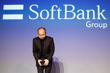 　ソフトバンクグループの孫正義最高経営責任者（ＣＥＯ、写真）はＡＩ（人工知能）に投資するため１６０億ドルの借り入れを計画していると、同社の幹部が銀行にこのほど明らかにした。米メディア「ジ・インフォメーション」が１日、複数の関係筋の話として伝えた。都内で２月３日撮影(２０２５年　ロイター/Kim Kyung-Hoon)