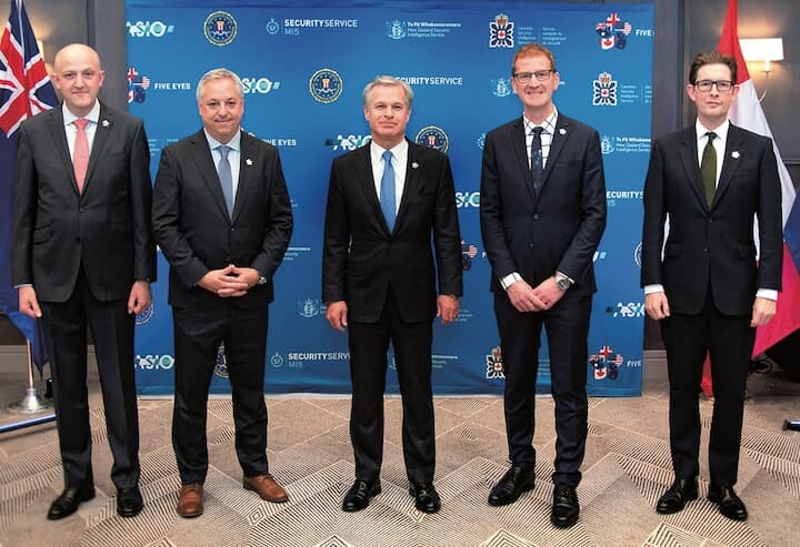 シリコンバレーに集結したファイブアイズ5カ国の情報機関トップ（10月17日）　FBI