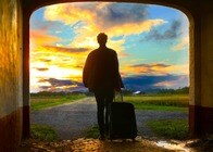 海外旅行先で「絶対に嫌われない」方法がSNSで話題に...定番の「●●人のフリ」の効果は？