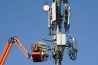 ベライゾン、通期利益見通し上方修正　グーグルに回線提供で大型契約