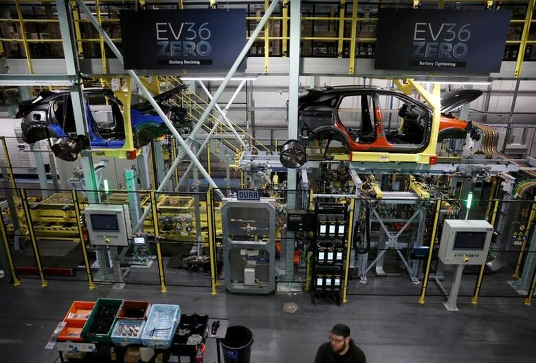 写真は英サンダーランドにある日産自動車の工場。2025年12月撮影。REUTERS/Phil Noble