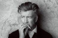 「切断された耳」を這うアリ...鬼才デビッド・リンチの最も「自伝的な映画」に描かれた二面性に迫る