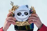 北京五輪マスコット「ビンドゥンドゥン」、数千の仕込みアカウントで人気演出か