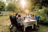 幸福度ランキング上位の国々で、共通して大量消費されていた「意外なもの」とは？