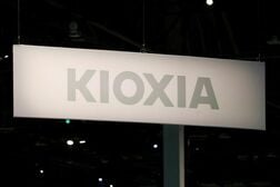 東芝、キオクシアＨＤ株を一部売却　保有比率14.06％に