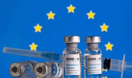 　４月１日、欧州連合（ＥＵ）は、第２・四半期に確保予定の新型コロナウイルスワクチンの一部について、ワクチンを最も必要としている５カ国に優先的に分配することで合意した。２月９日撮影（２０２１年　ロイター/Dado Ruvic）