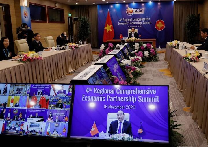 中国、日本、ASEAN諸国とオーストラリアとニュージーランド、15カ国が参加した東アジア地域包括的経済連携（RCEP）が15日に署名された......  REUTERS/Kham