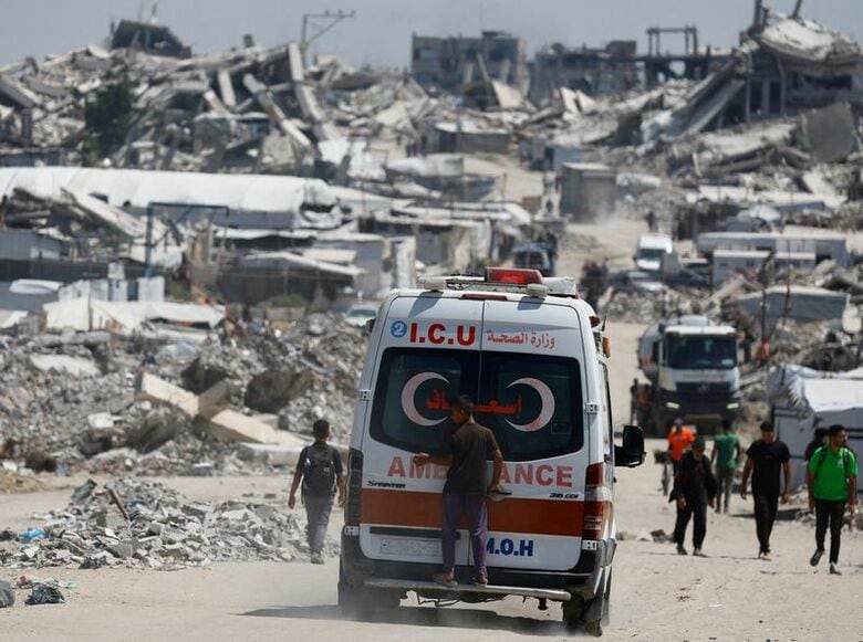 パレスチナ自治区ガザ北部ベイトラヒアで、イスラエルの攻撃により破壊された現場。１８日撮影。REUTERS/Mahmoud Issa