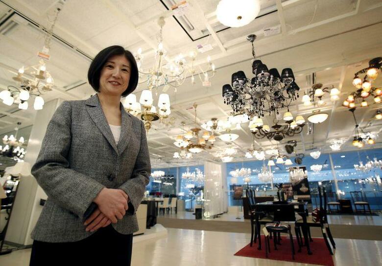 ヤマダ電機 は、経営再建中の大塚家具 を約43億円で子会社化すると発表した。写真は大塚久美子社長。都内で2015年5月撮影（2019年　ロイター／Yuya Shino