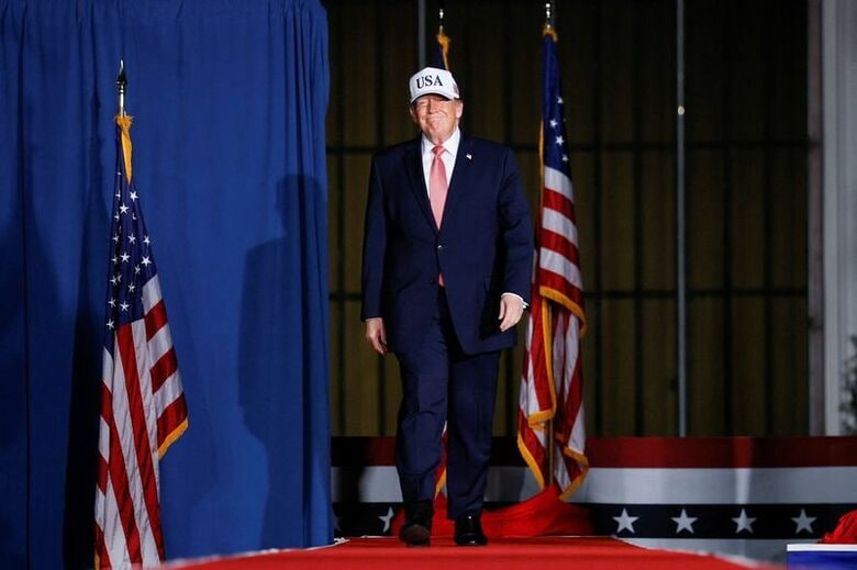 20日、ノースカロライナ州で開催された選挙集会に出席するトランプ米大統領　REUTERS/Evan Vucci