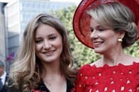 ベルギー・エリザベート王女の「大胆すぎるトップス」は有名国産ブランドだった