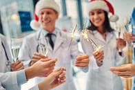 なぜ世界最高峰の医学誌BMJはクリスマスにハジけるのか？