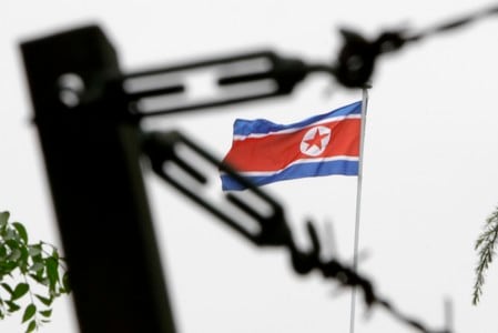 　１１月２８日、海上保安庁は、北朝鮮からミサイルが発射されたものとみられると発表した。写真は北京で２０１０年５月撮影（２０１９年　ロイター／Jason Lee）