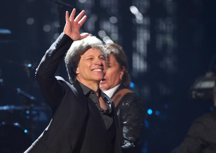 息子とともにワイン生産家となったジョン・ボン・ジョヴィ　REUTERS/Aaron Josefczyk