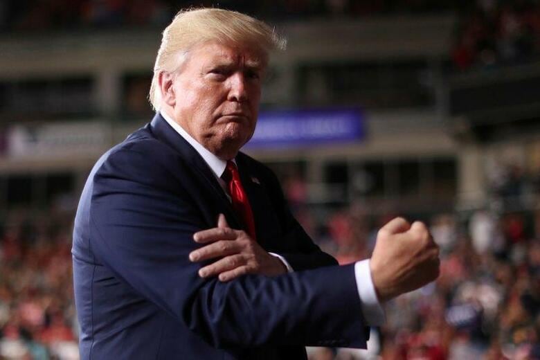 トランプ氏は2016年の米大統領選で、通商政策を大幅に見直し、拡大を続ける米貿易赤字を削減すると約束した。ところが現在、米国の貿易相手上位10カ国のうち韓国以外とは、協定が発効していない。写真は米ニューハンプシャー州のマンチェスターで、8月15日撮影（2019年　ロイター/Jonathan Ernst）