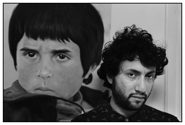 「舞台背景から演技まですべてにおいて現実味を追求した」とミュジデジ監督は話す　&copy;COLOURED GIRAFFES