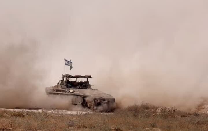 米国のサリバン大統領補佐官（国家安全保障問題担当）は１２日、バイデン大統領が示したパレスチナ自治区ガザ停戦案に対しイスラム組織ハマスが変更を提示したものの、「多くは軽微で、予想外の内容ではない」と述べた。写真はイスラエル・ガザ国境付近で８日撮影（２０２４年　ロイター/Amir Cohen）